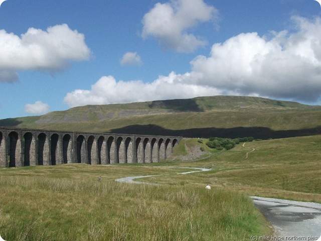whernside and ribblehead viaduct whernside and ribblehead viaduct