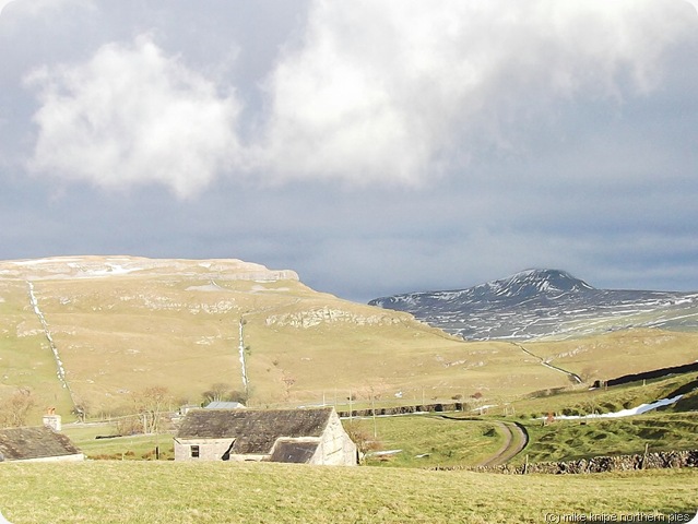 penyghent and moughton scar penyghent and moughton scar