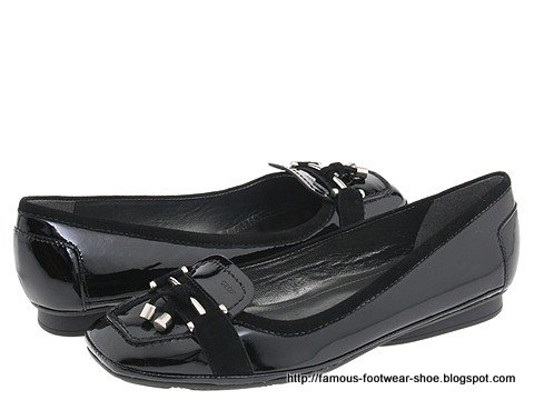 Famous footwear shoe:shoe-152294