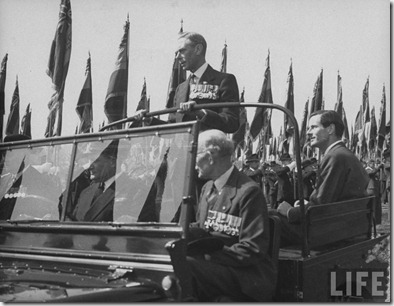 George VI touring in a Land Rover