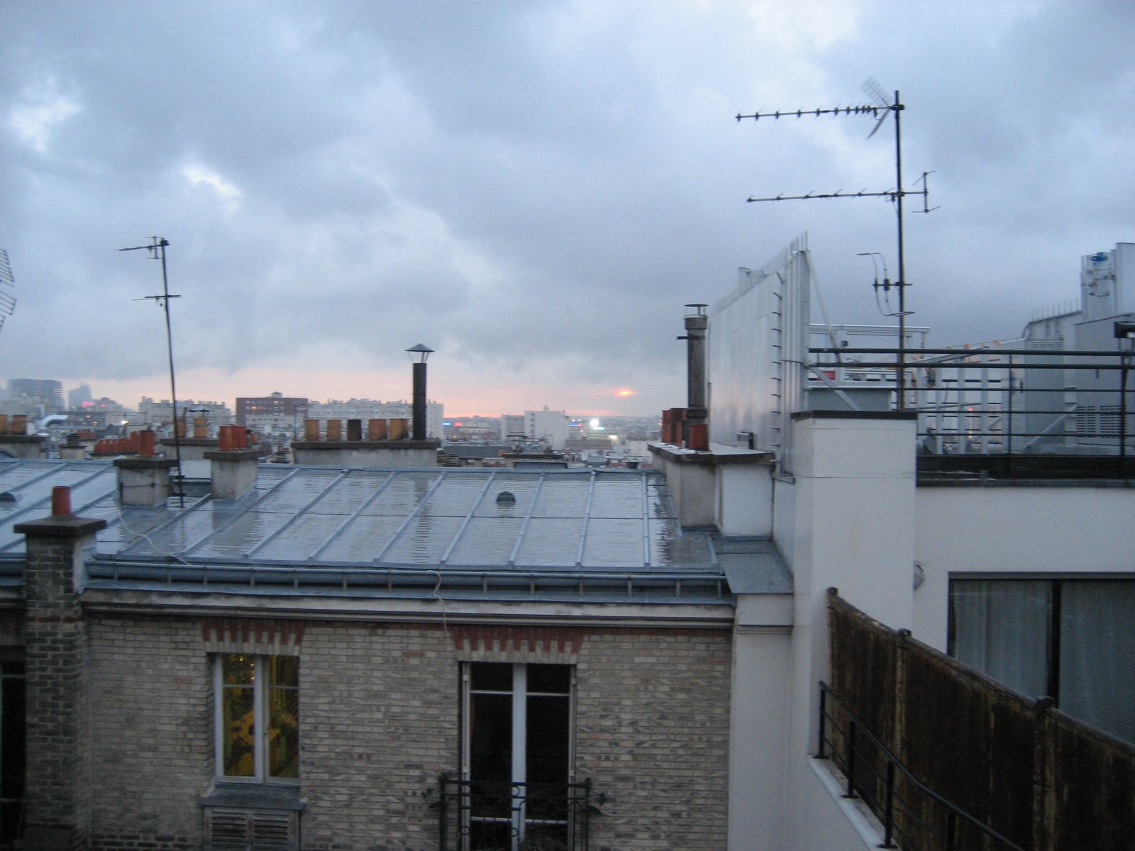 [IMG_2800.JPG]