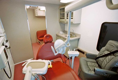 consultório móvel dentista