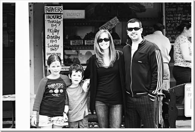Mother's Day 2010 (23) edit bw