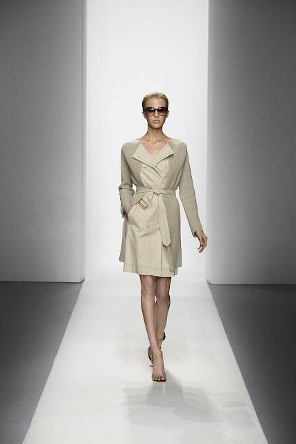 bottega_veneta_resort_2012_runway_009_1111208789.jpg