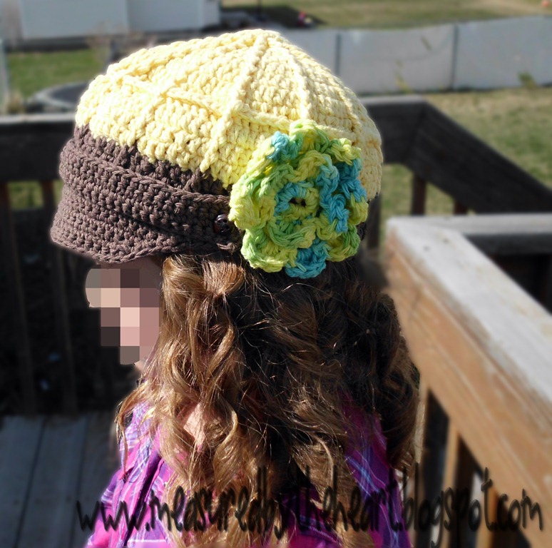 [crochet hat side view[4].jpg]