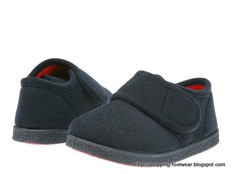 Shopping footwear:K159041