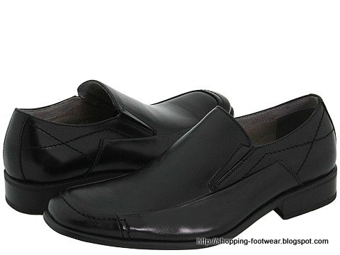 Shopping footwear:shopping-159338