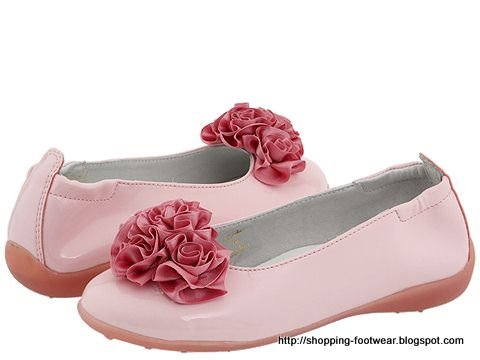 Shopping footwear:shopping-159385