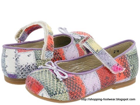 Shopping footwear:footwear-159459