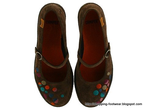 Shopping footwear:footwear-159976