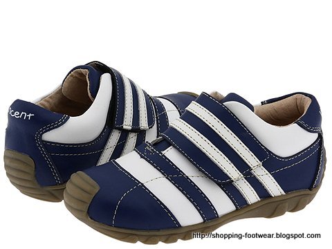 Shopping footwear:footwear-160046