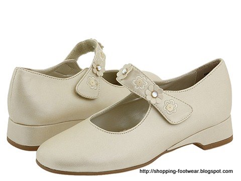 Shopping footwear:footwear-160091
