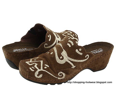 Shopping footwear:footwear-160271
