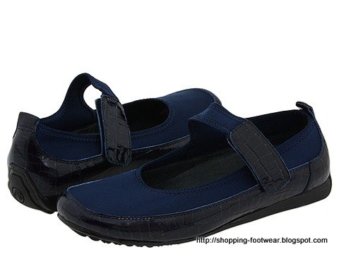 Shopping footwear:footwear-160272