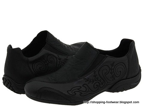 Shopping footwear:footwear-160283