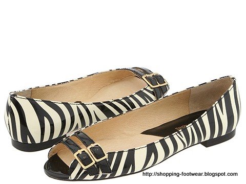 Shopping footwear:footwear-160352