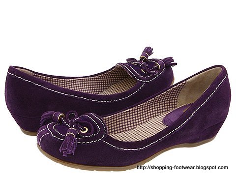 Shopping footwear:footwear-160356