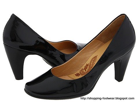 Shopping footwear:footwear-160364