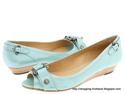 Shopping footwear:shopping-160471