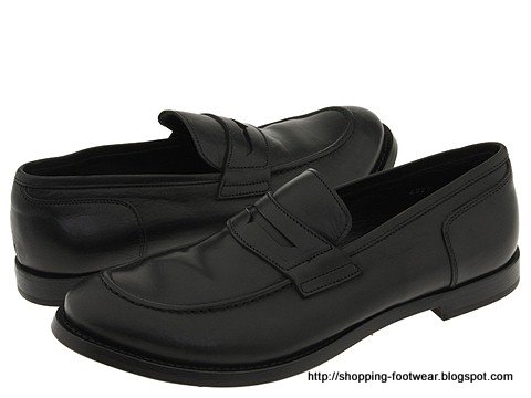 Shopping footwear:shopping-160513