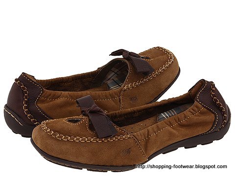 Shopping footwear:shopping-160582