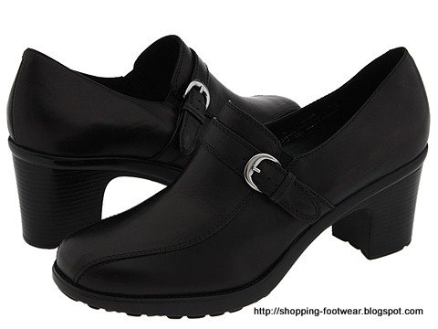 Shopping footwear:shopping-160742
