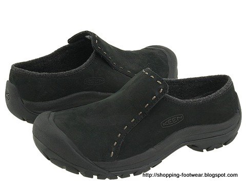 Shopping footwear:footwear-160912