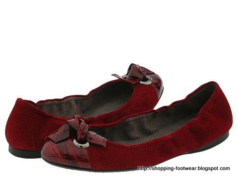 Shopping footwear:shopping-160946