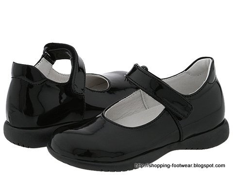 Shopping footwear:footwear-161234