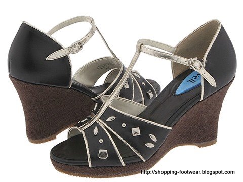 Shopping footwear:shopping-161042