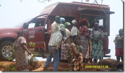GROWERS QUEUING FOR PAYMENT 1