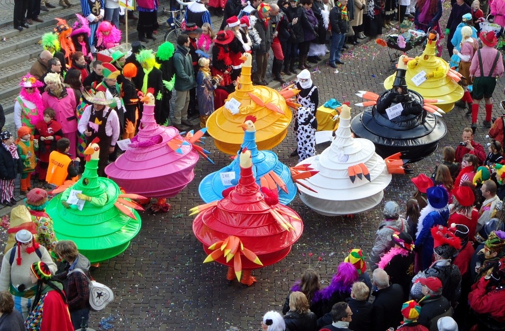 [2011 Carnivale parade Maastricht DRH 10[6].jpg]