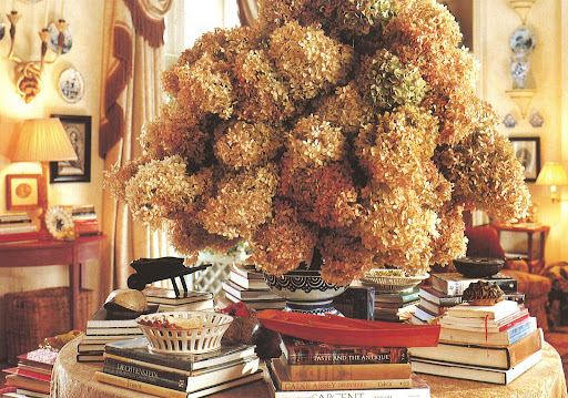 I love how Moss describes this arrangement: 