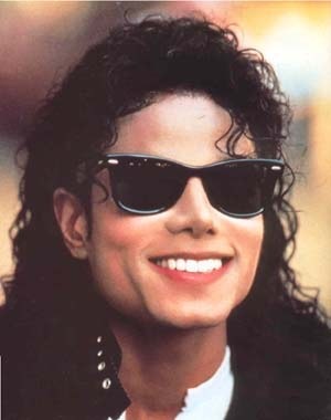 [michael-jackson-is-madman[4].jpg]