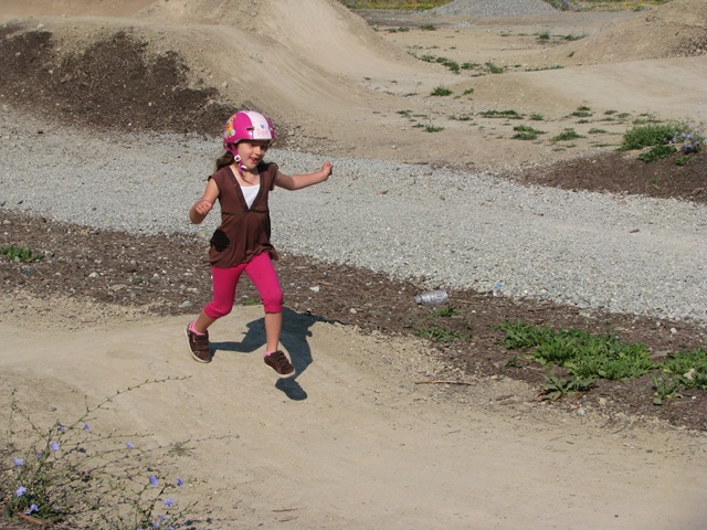[park kids 013[3].jpg]