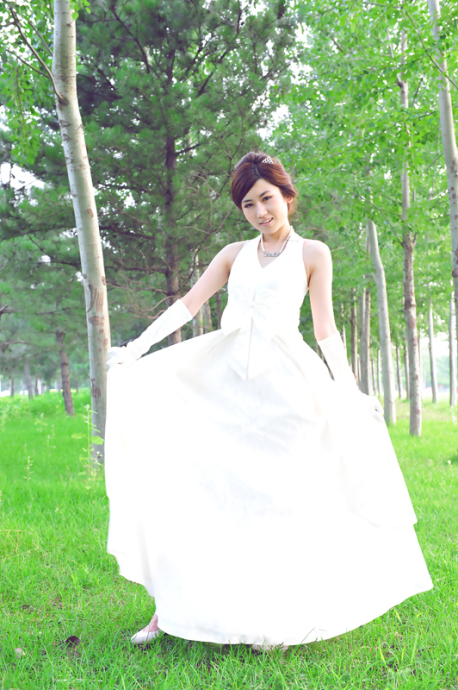 美眉日报 5e7cba79g6f45b13e332e 婚纱~浠园儿~田园