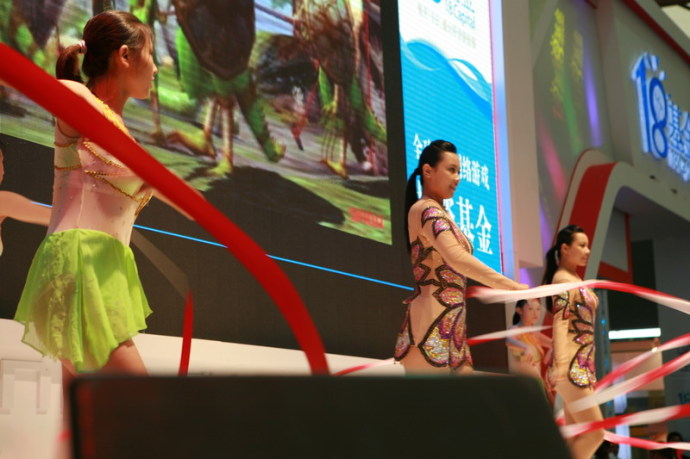 美眉日报 58c379f7t718907041e43 ChinaJoy 2009 盛大展台ShowGirl实拍
