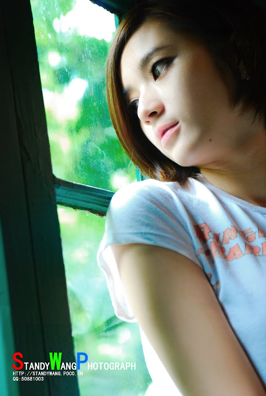 美眉日报 51587794200908020040201286878699553 015 Sixty After Relax