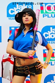 [Jakcloth+2010+4[3].jpg]