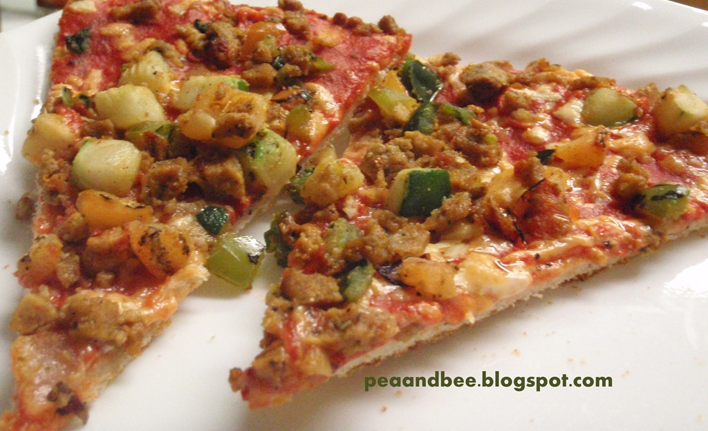 [sausageveggies pizza blog[5].jpg]
