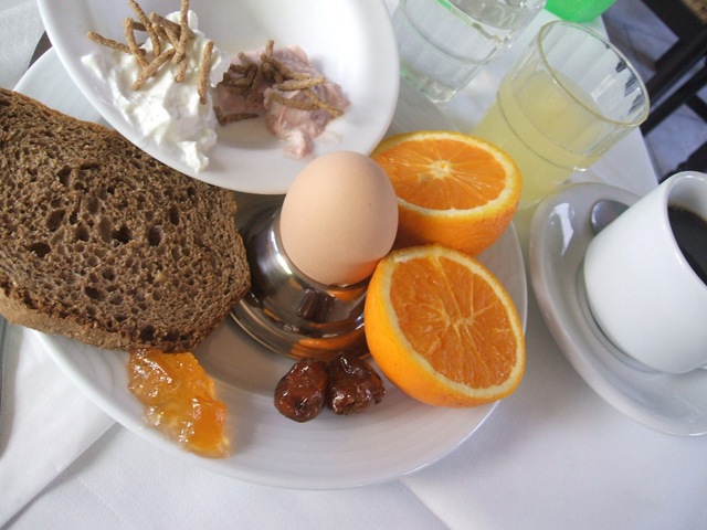 [crete breakfast buffet[7].jpg]