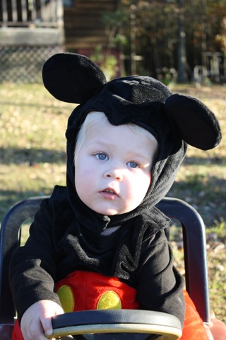 [halloween20100593.jpg]