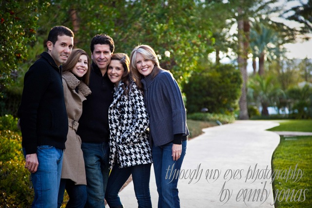 [las vegas family portrait-7499[3].jpg]