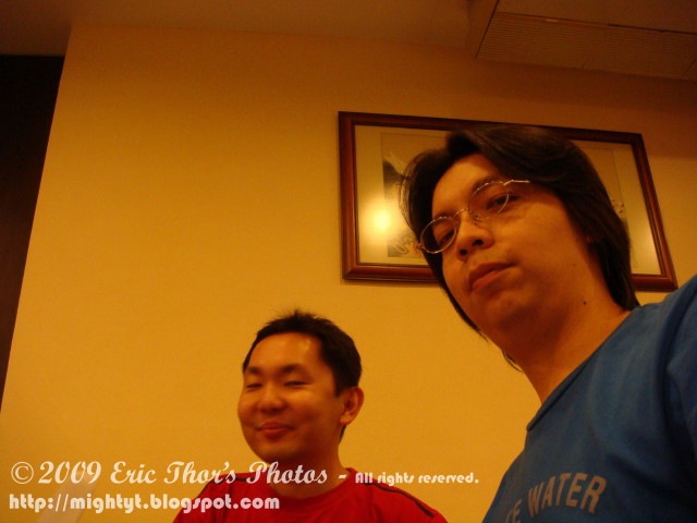 [DSC03926 640 x 640[3].jpg]