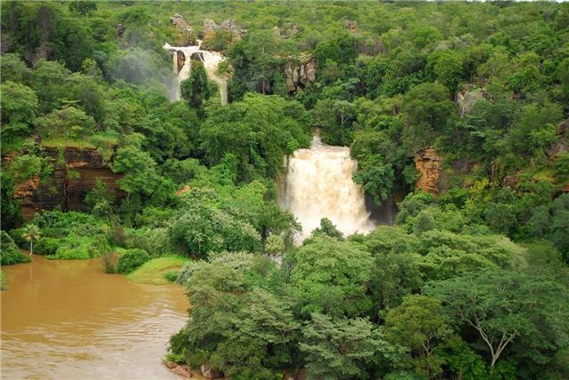 [Cachoeira_arraias+mirante[3].jpg]
