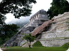 Palenque_Temple_of_the_Inscriptions