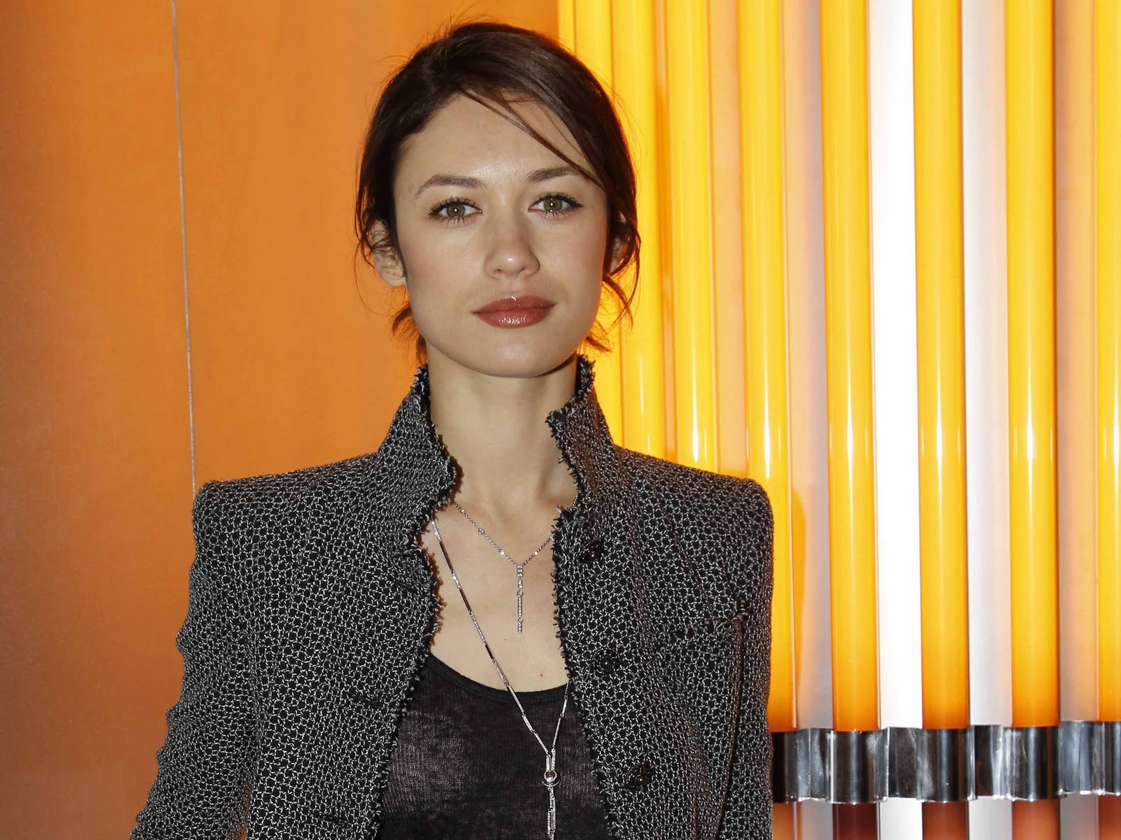 [olga kurylenko (12)[2].jpg]