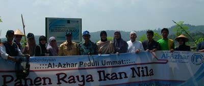    Salah satu sasaran Program pendayagunaan dana Zakat, infaq/Shadaqah (ZIS) adalah dengan mengadakan program pemberdayaan masyarakat...[...]