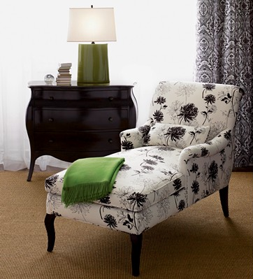[crate and barrel josephine arm chaise casasugar[2].png]