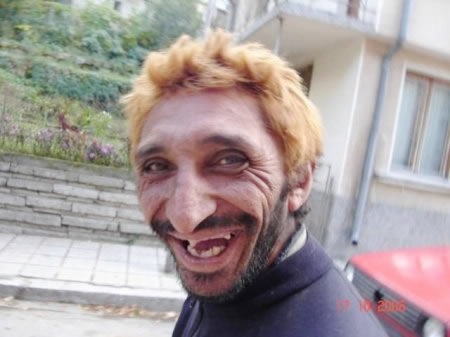 [really ugly guy[8].jpg]